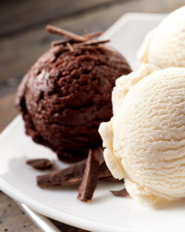 Zoom sur des boules de glaces